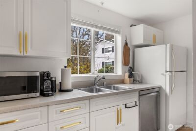 23325 Cedar Way #G105, Mountlake Terrace, WA 98043 - Photo 13