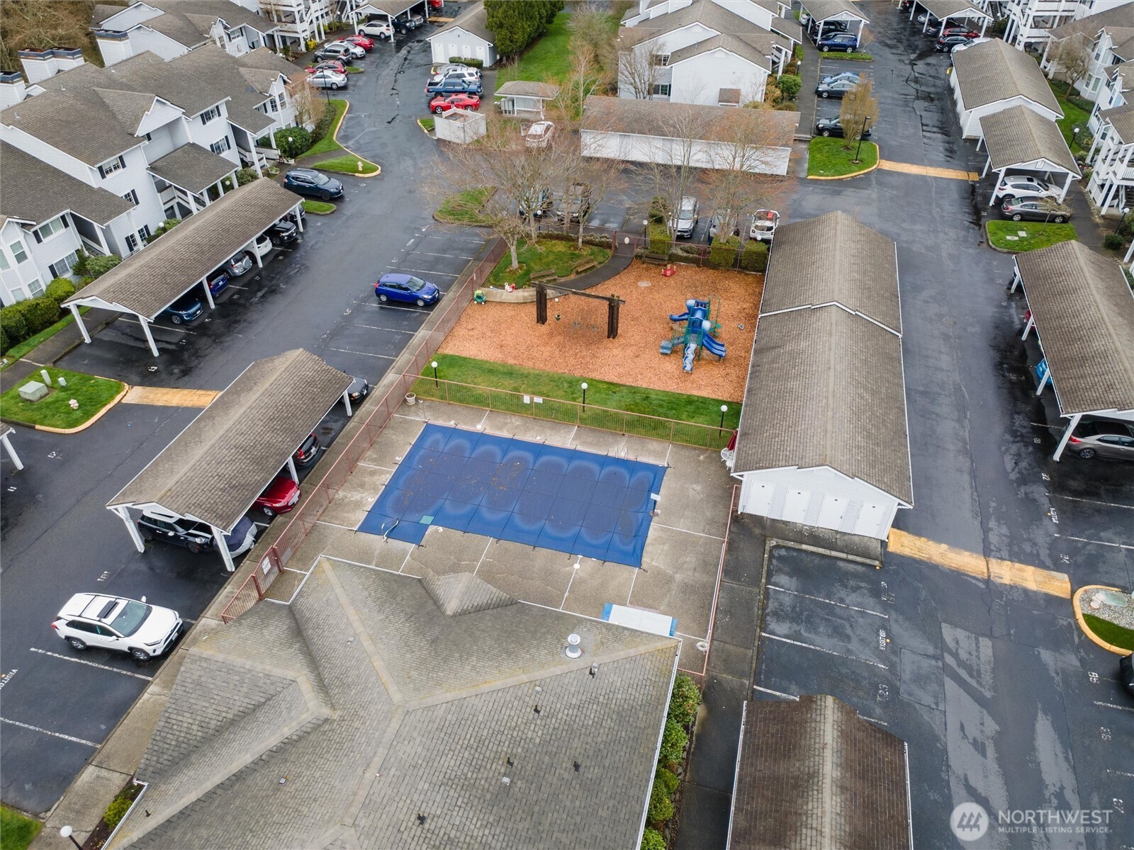 23325 Cedar Way #G105, Mountlake Terrace, WA 98043