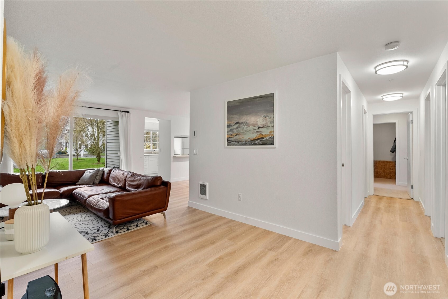 23325 Cedar Way #G105, Mountlake Terrace, WA 98043