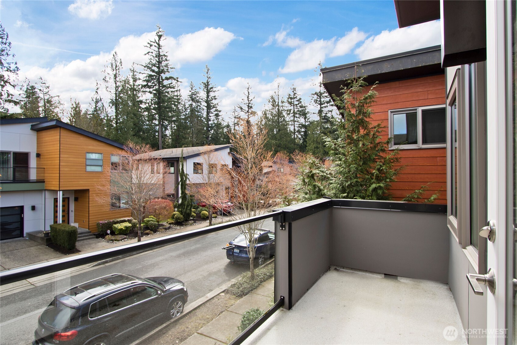 1471 14th Place NE, Issaquah, WA 98029