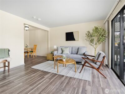 19411 56th Avenue W #220, Lynnwood, WA 98036 - Photo 2