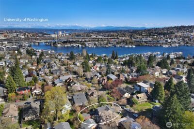 1910 N 38th Street , Seattle, WA 98103 - Photo 28