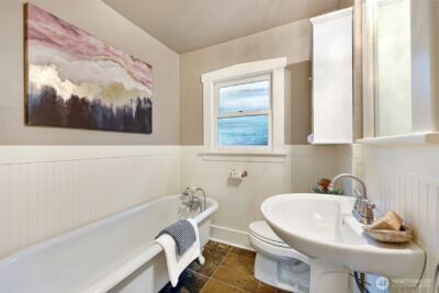 1910 N 38th Street , Seattle, WA 98103 - Photo 9