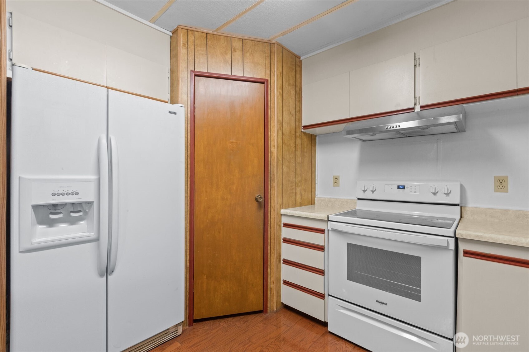 21911 SE 107th Place #15, Kent, WA 98031