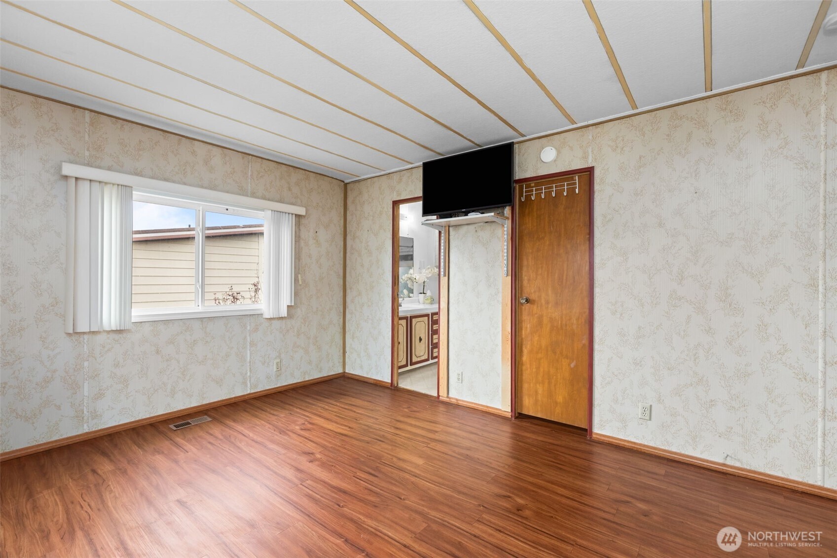 21911 SE 107th Place #15, Kent, WA 98031