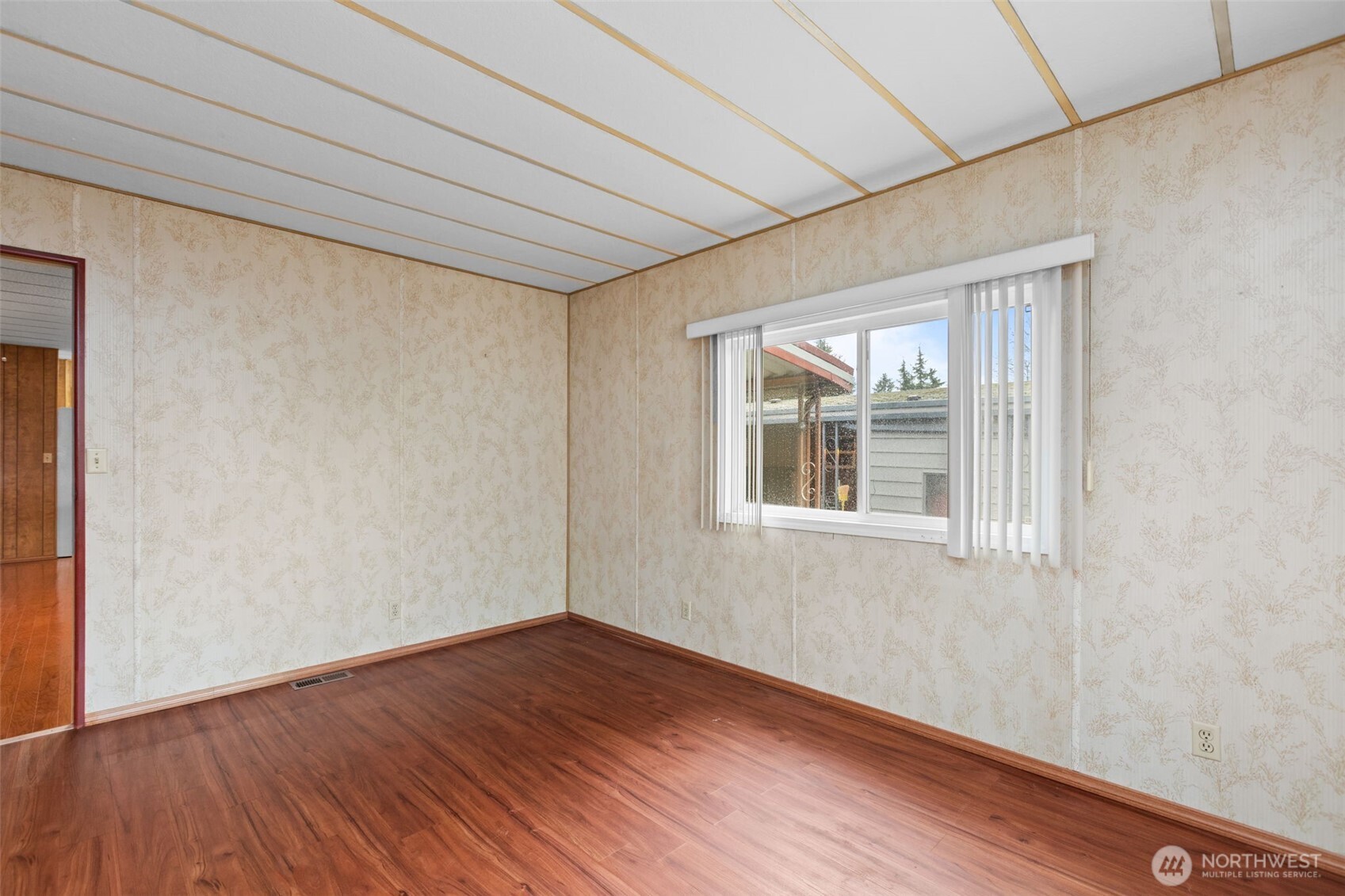 21911 SE 107th Place #15, Kent, WA 98031