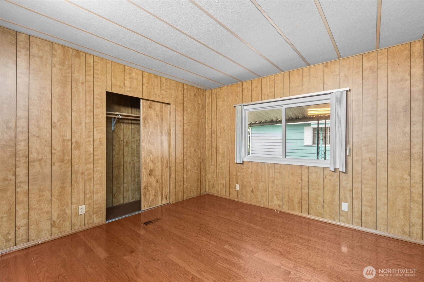 21911 SE 107th Place #15, Kent, WA 98031