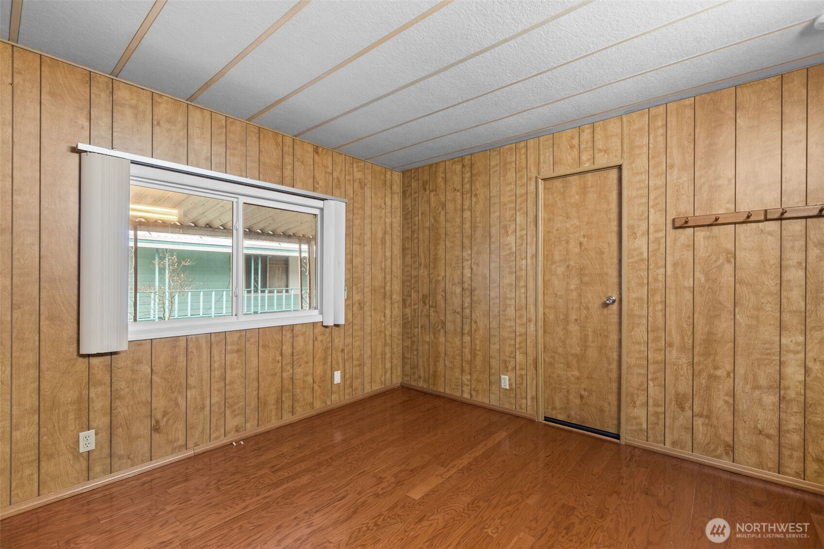 21911 SE 107th Place #15, Kent, WA 98031