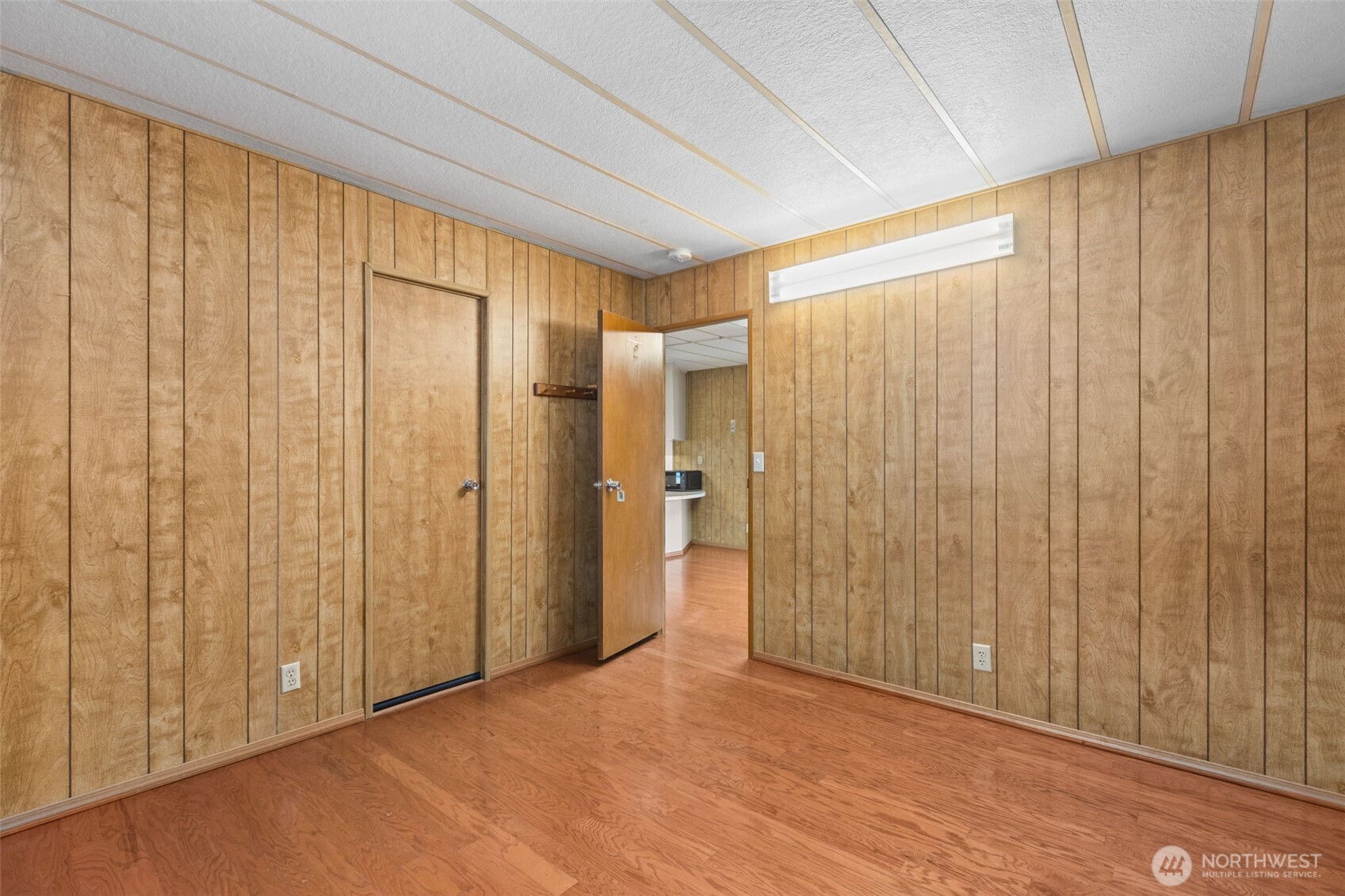 21911 SE 107th Place #15, Kent, WA 98031