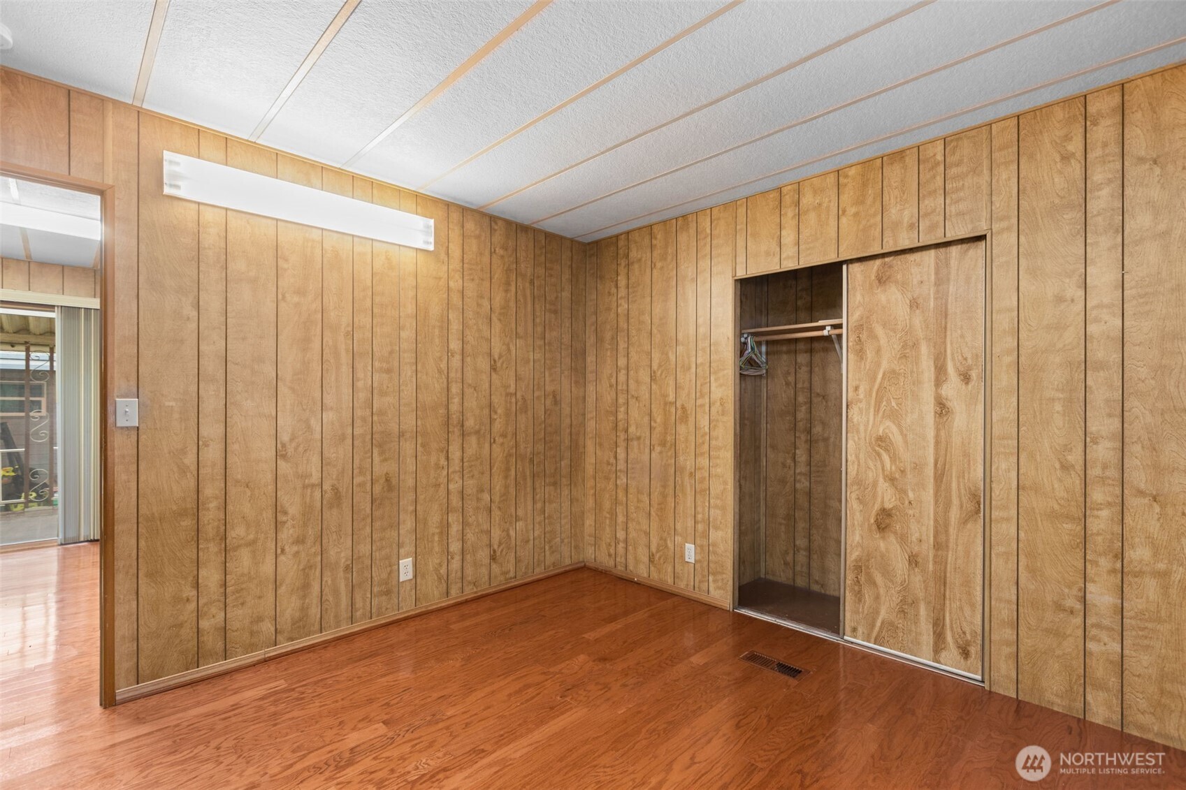 21911 SE 107th Place #15, Kent, WA 98031