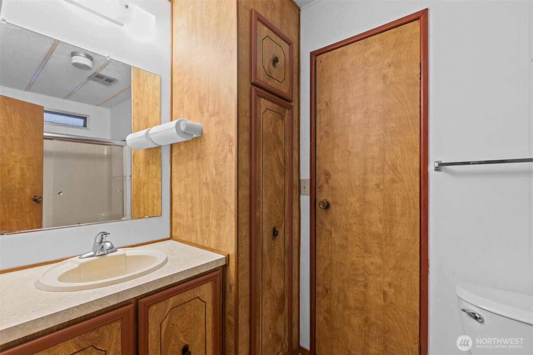 21911 SE 107th Place #15, Kent, WA 98031