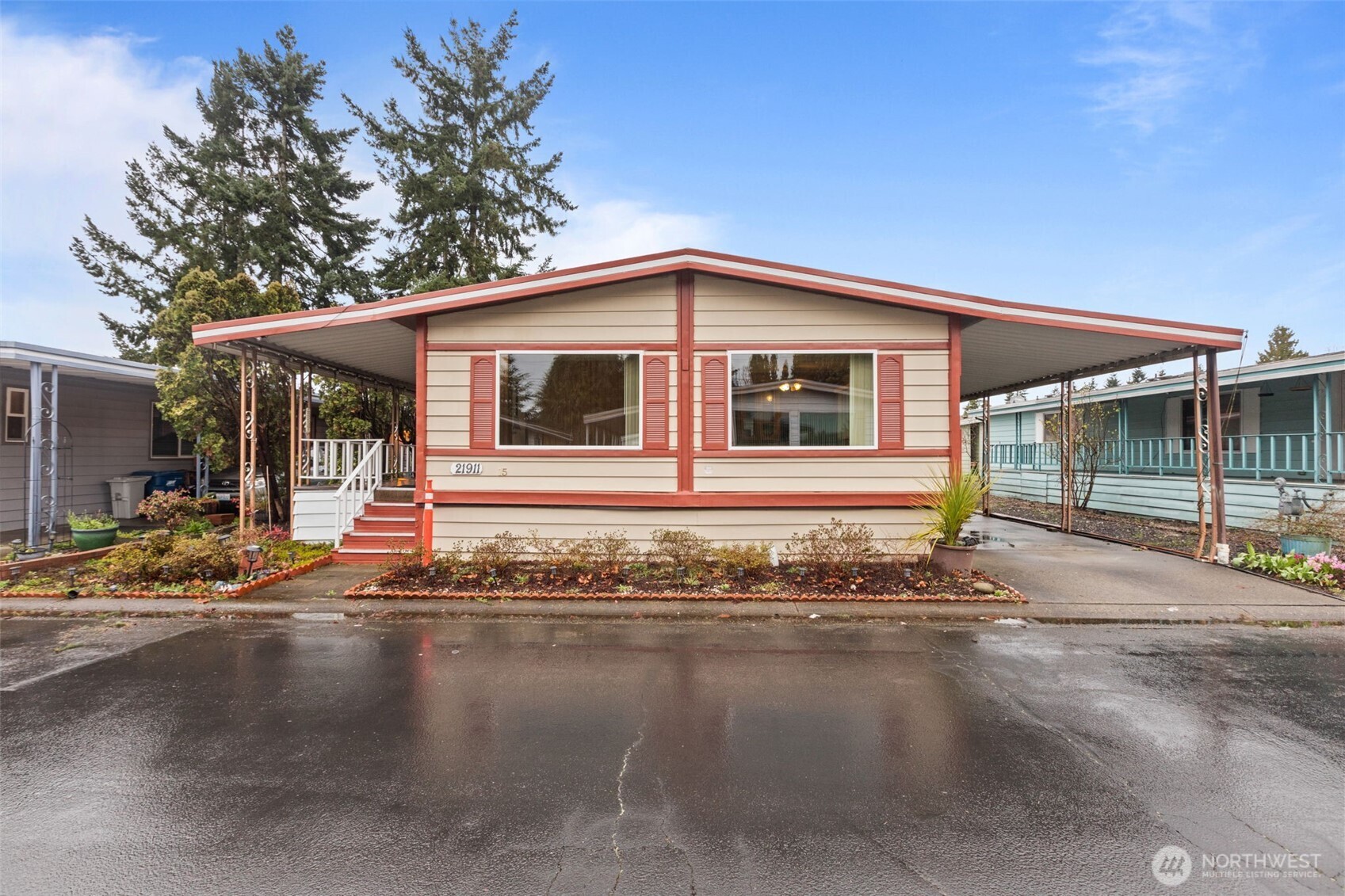 21911 SE 107th Place #15, Kent, WA 98031