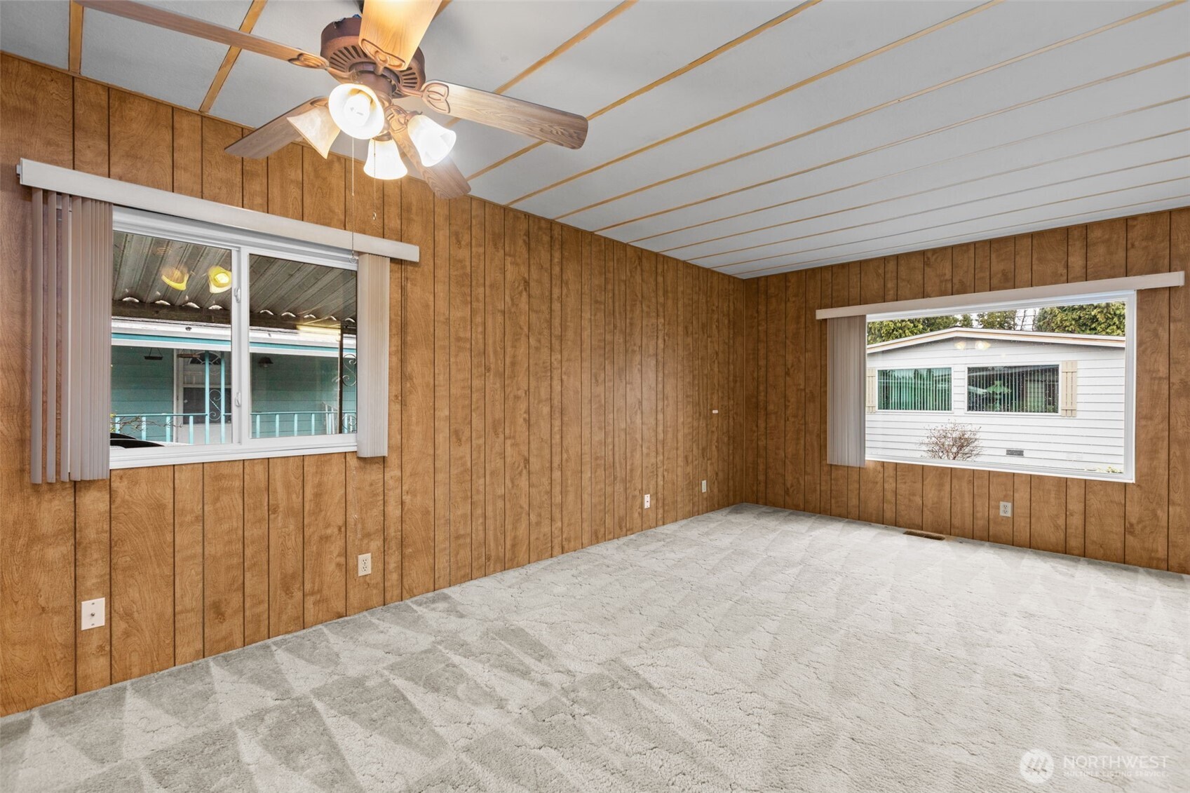 21911 SE 107th Place #15, Kent, WA 98031