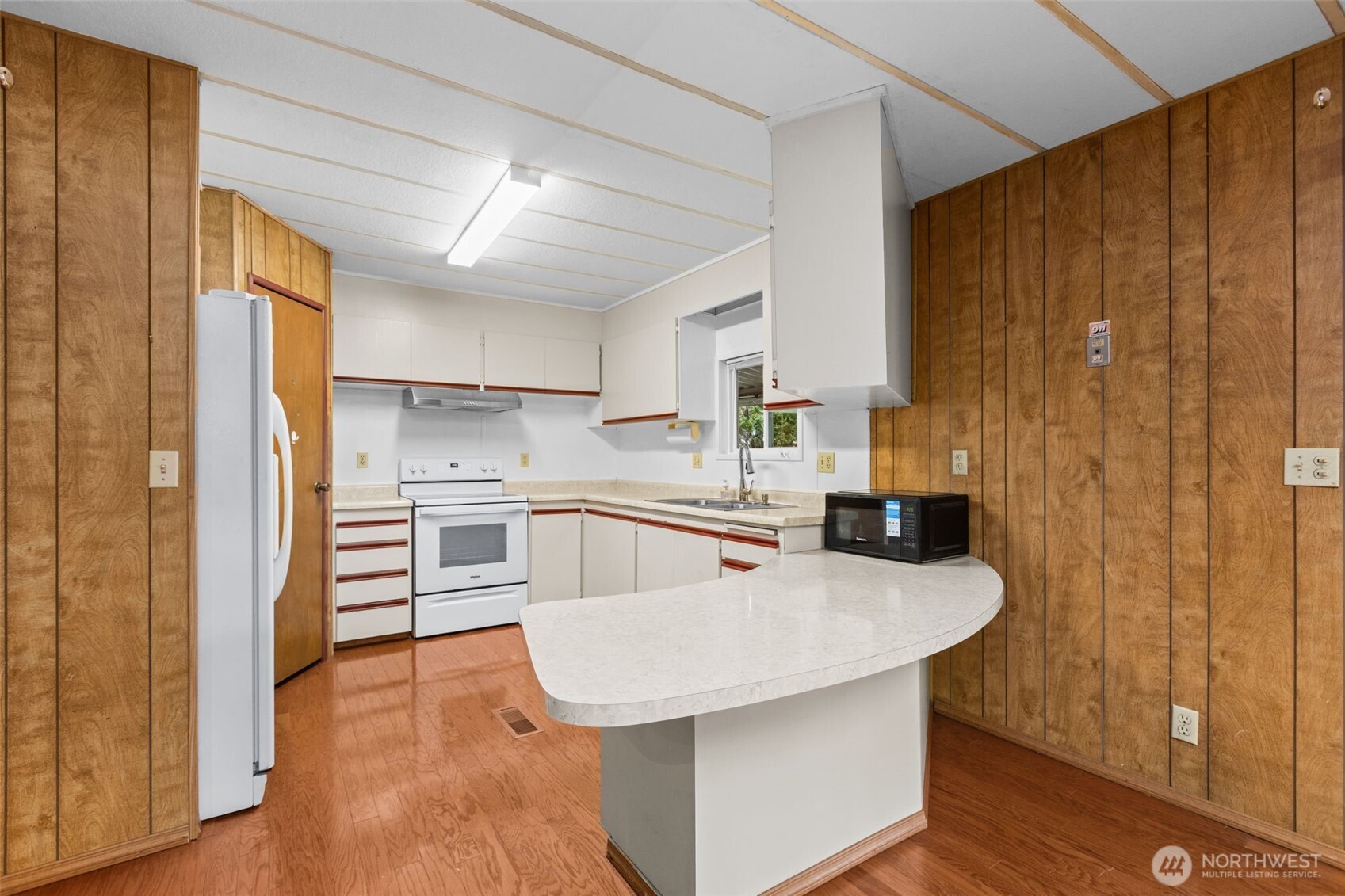 21911 SE 107th Place #15, Kent, WA 98031