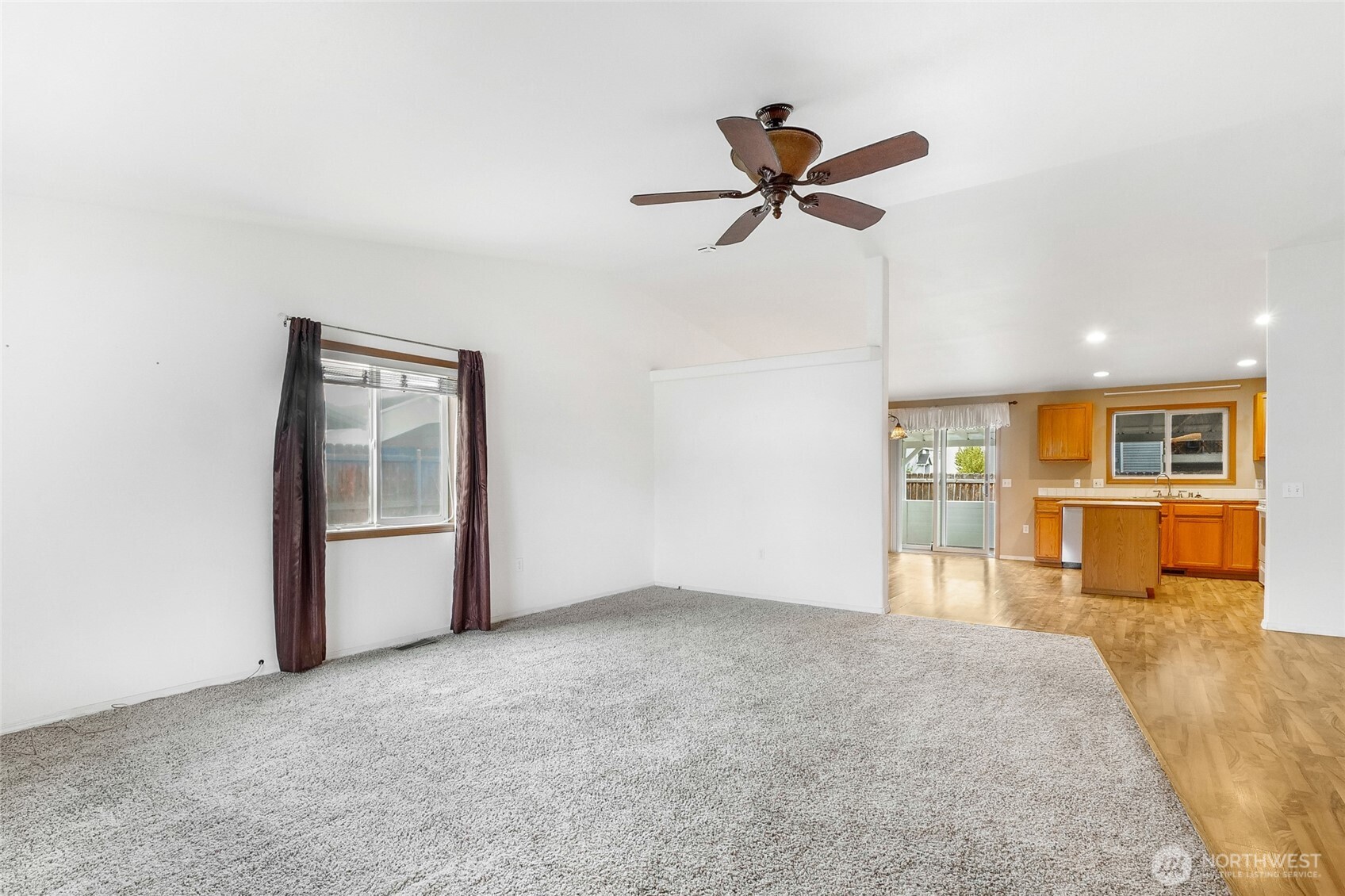 230 NE K Street , Ephrata, WA 98823