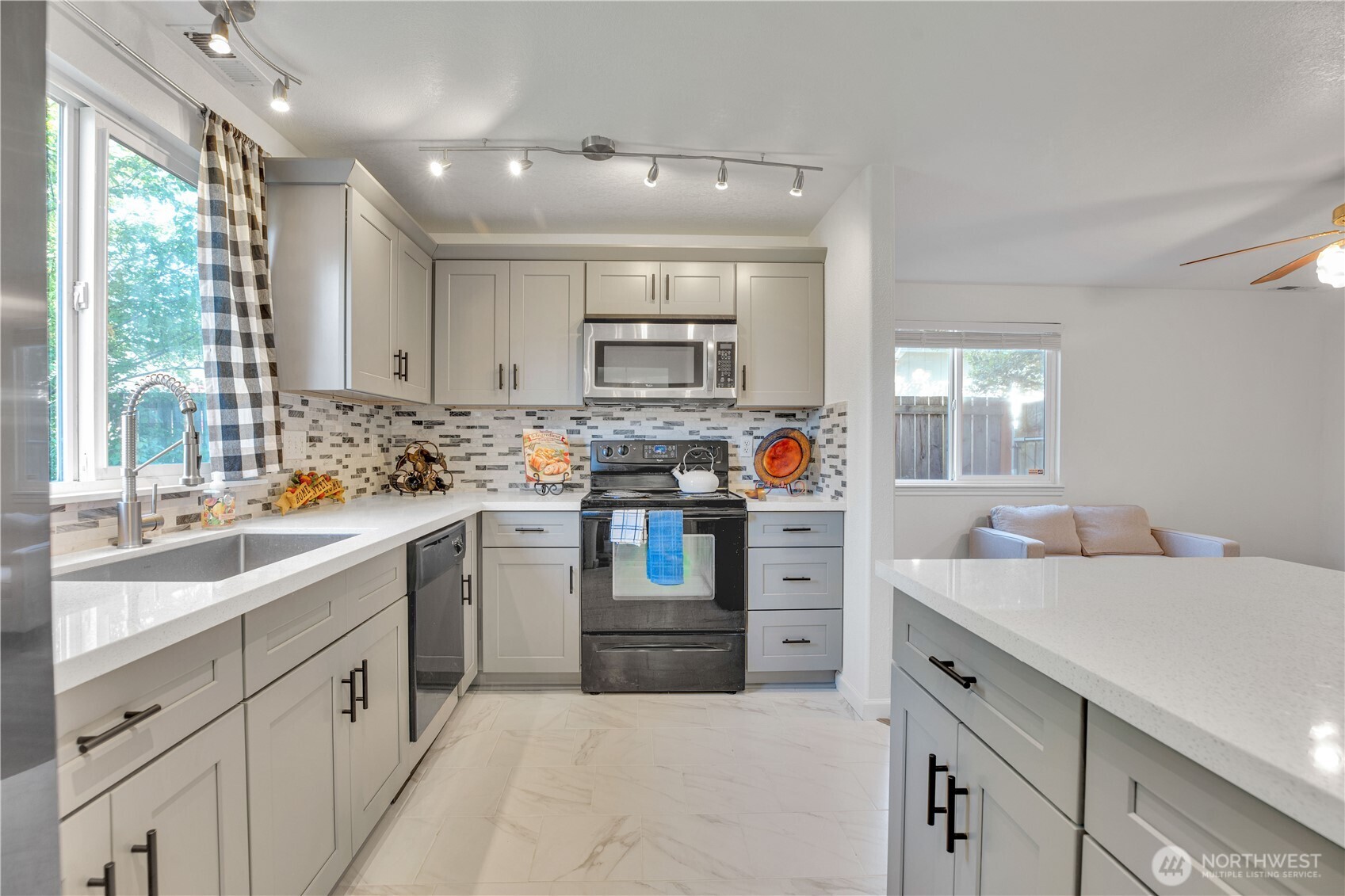 1819 SE 173rd Avenue , Vancouver, WA 98683