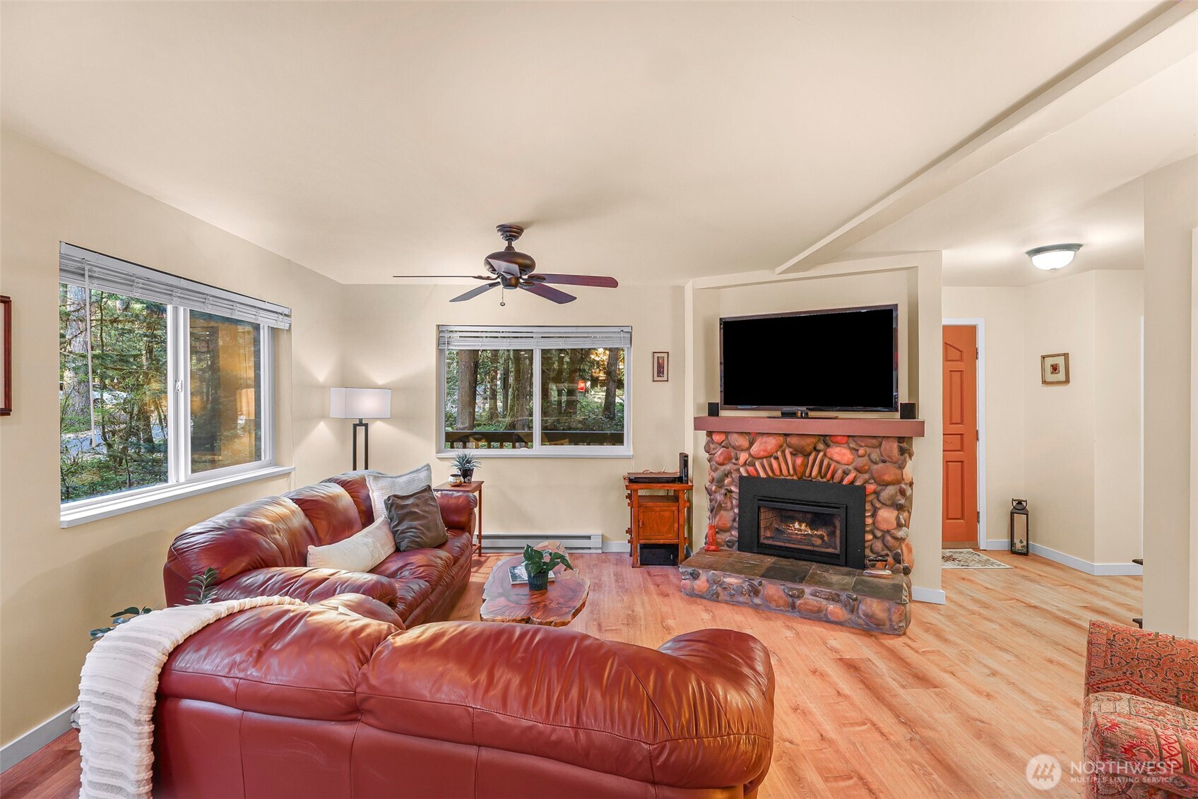 7473 Glacier Springs Drive , Deming, WA 98244