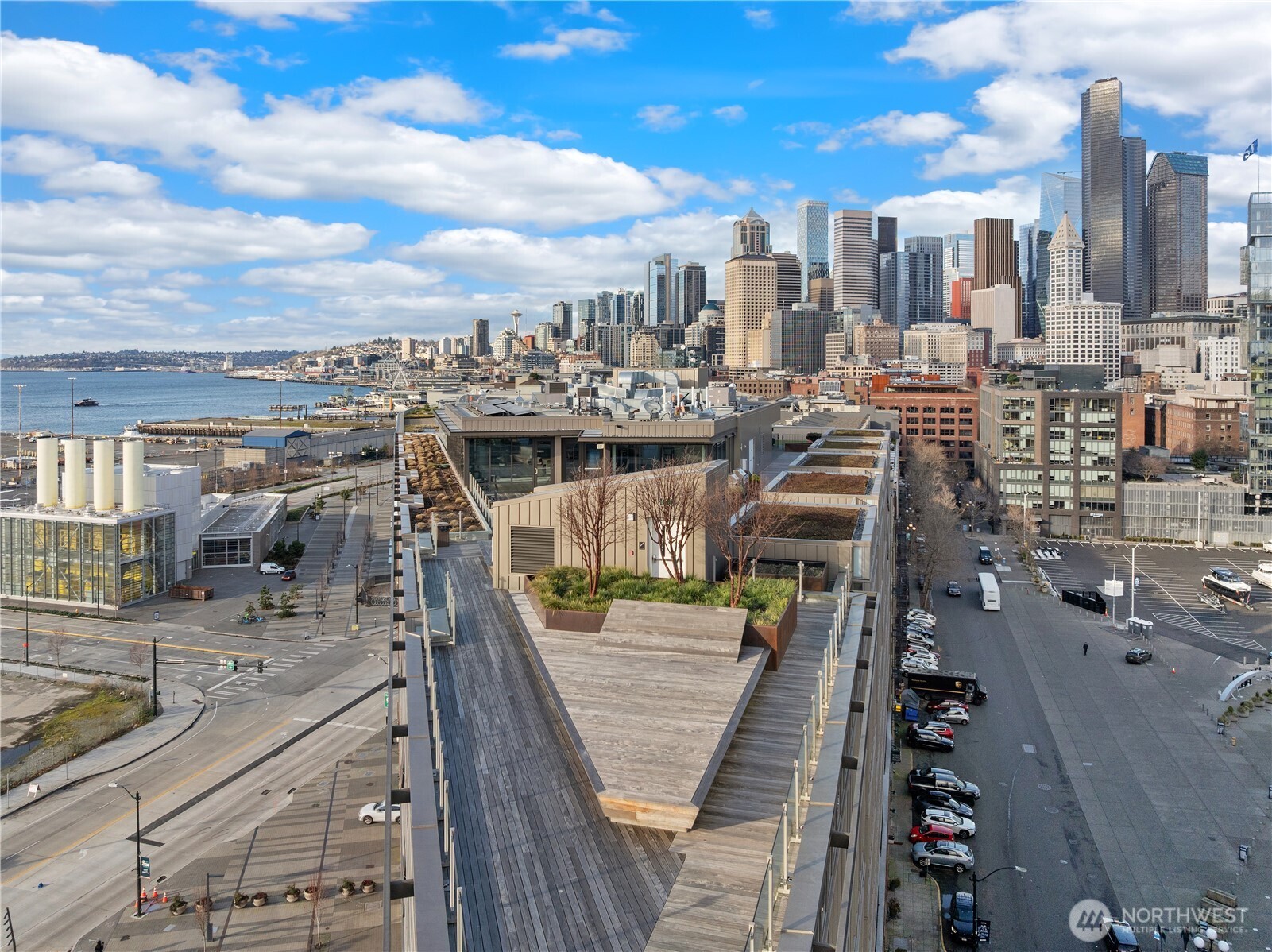 590 1st Avenue S #1005, Seattle, WA 98104