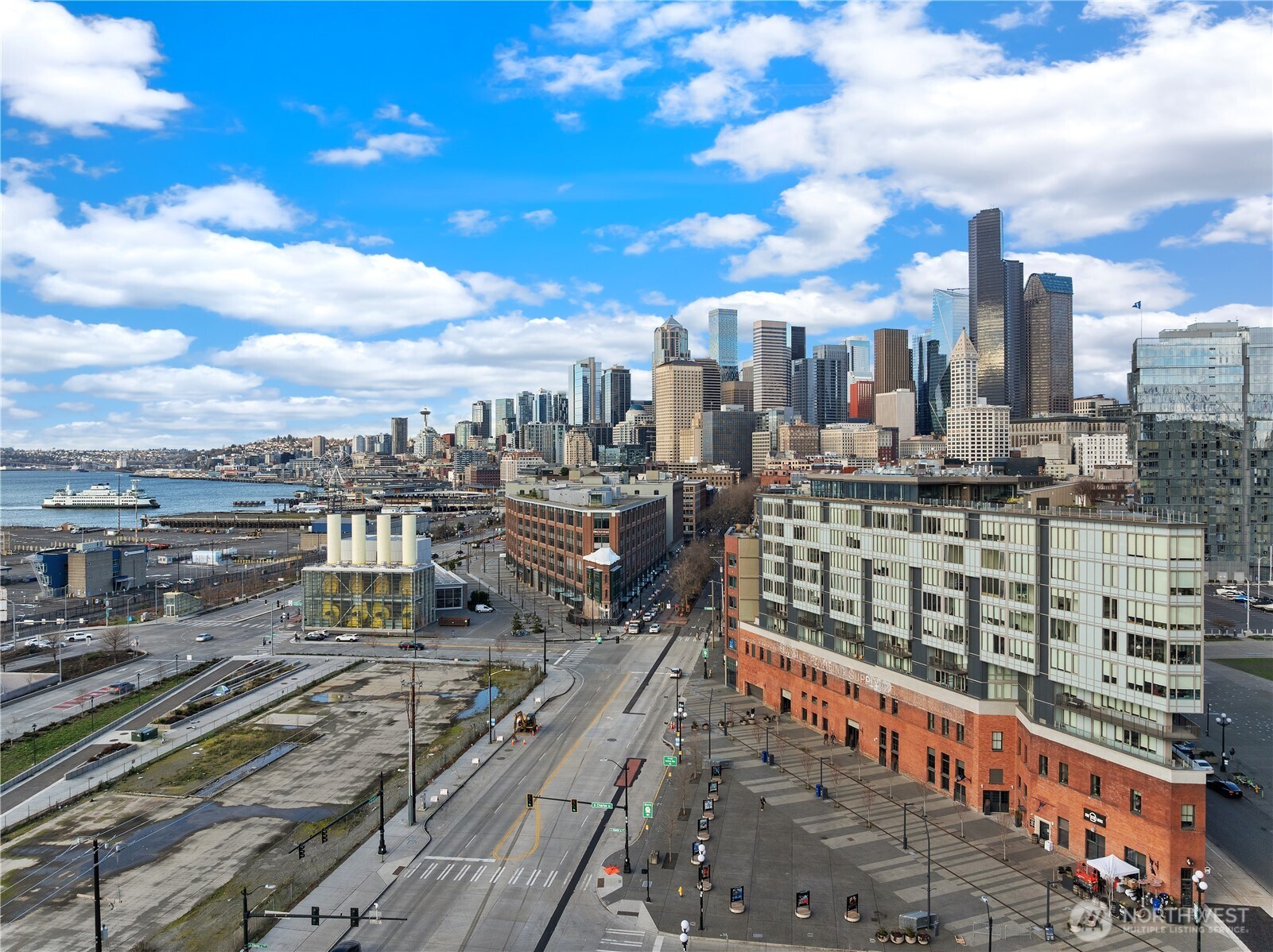 590 1st Avenue S #1005, Seattle, WA 98104