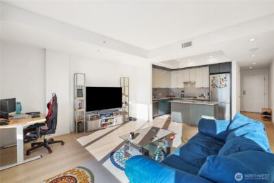 590 1st Avenue S #1005, Seattle, WA 98104 - Photo 5