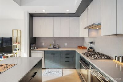 590 1st Avenue S #1005, Seattle, WA 98104 - Photo 8