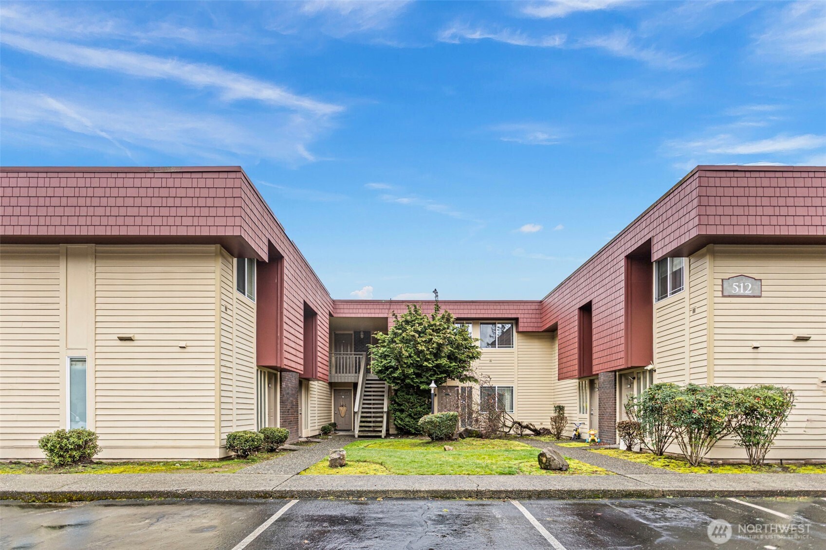 14200 SE 6th Street #57, Bellevue, WA 98007-6762