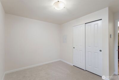 14200 SE 6th Street #57, Bellevue, WA 98007-6762 - Photo 11