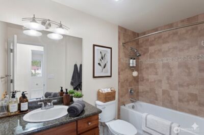 14200 SE 6th Street #57, Bellevue, WA 98007-6762 - Photo 13