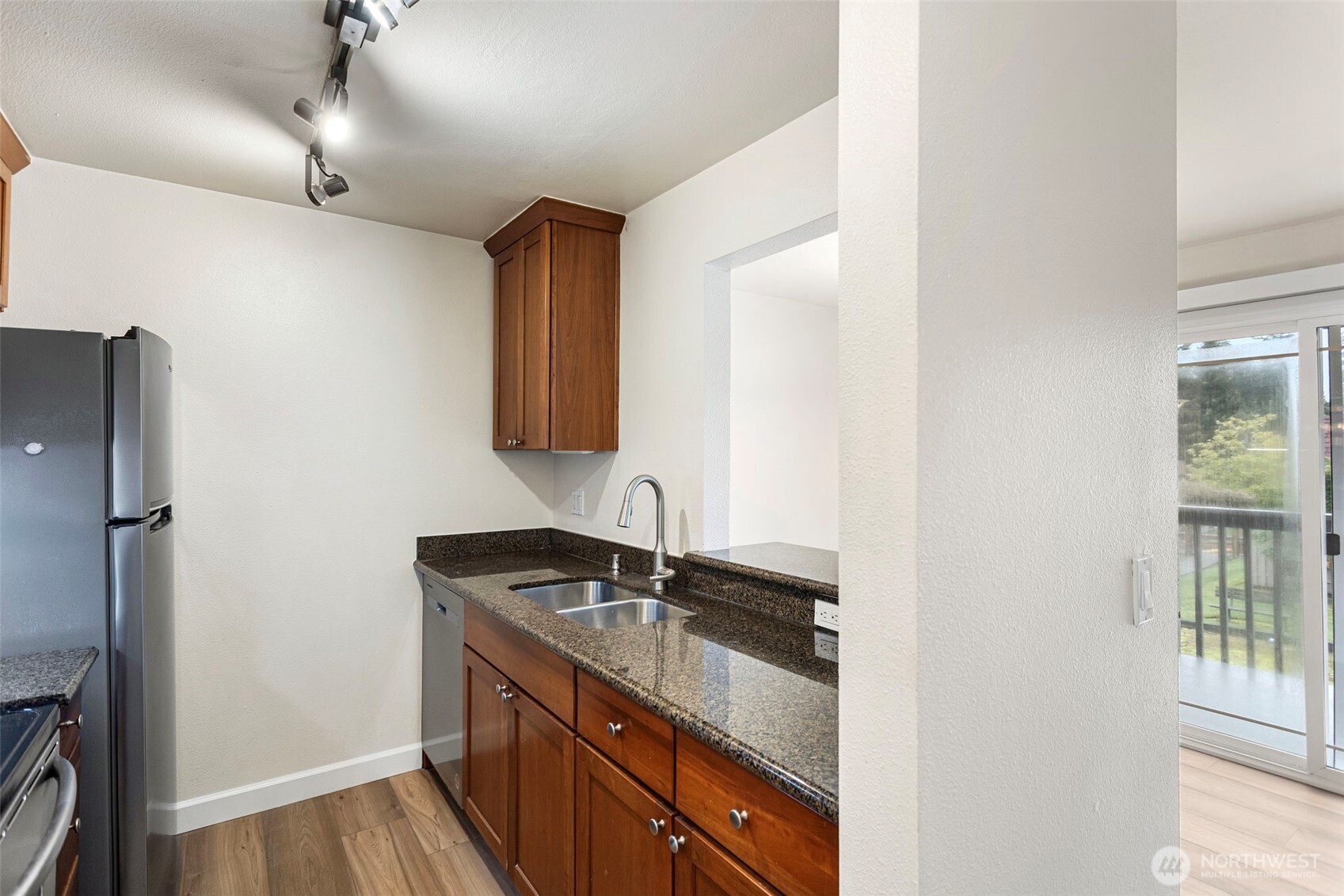 14200 SE 6th Street #57, Bellevue, WA 98007-6762