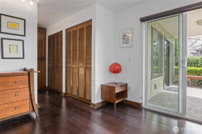 135 N 46th Street #101, Seattle, WA 98103-6359 - Photo 11