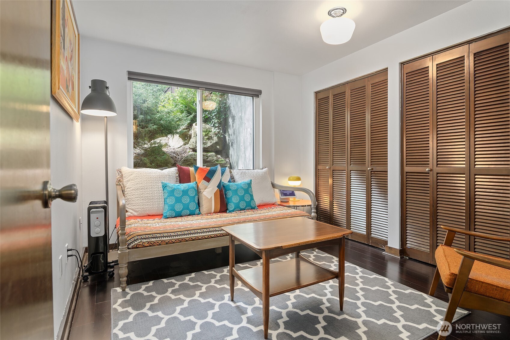 135 N 46th Street #101, Seattle, WA 98103-6359