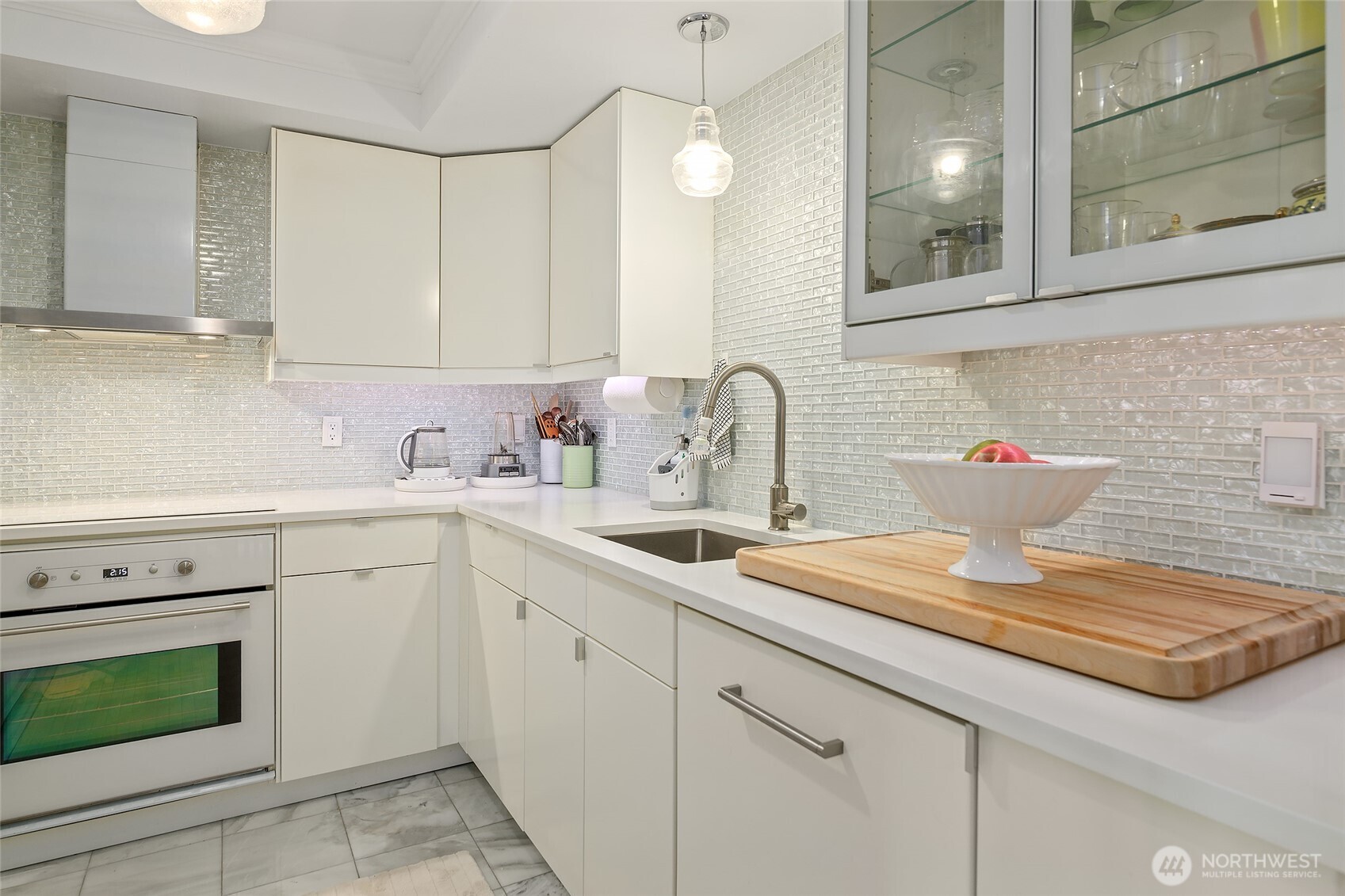 135 N 46th Street #101, Seattle, WA 98103-6359