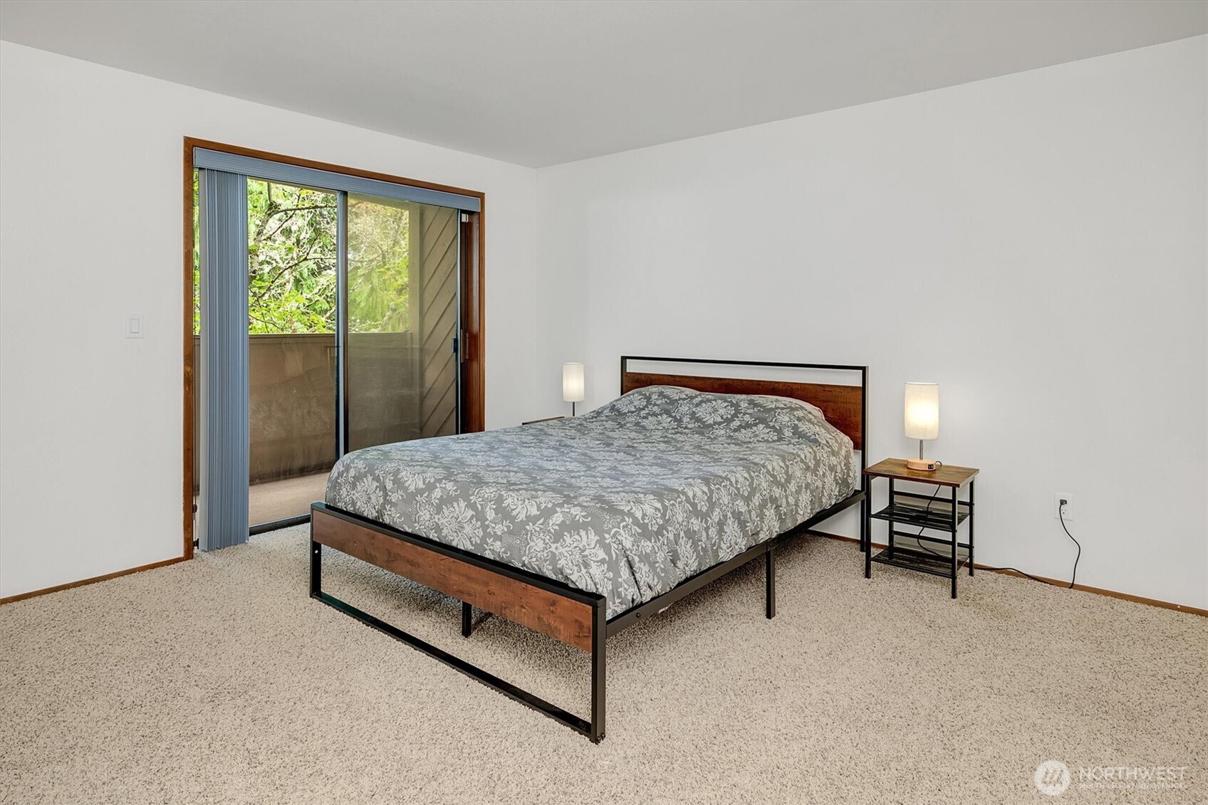 921 Pershing Ave #101, Bremerton, WA 98312