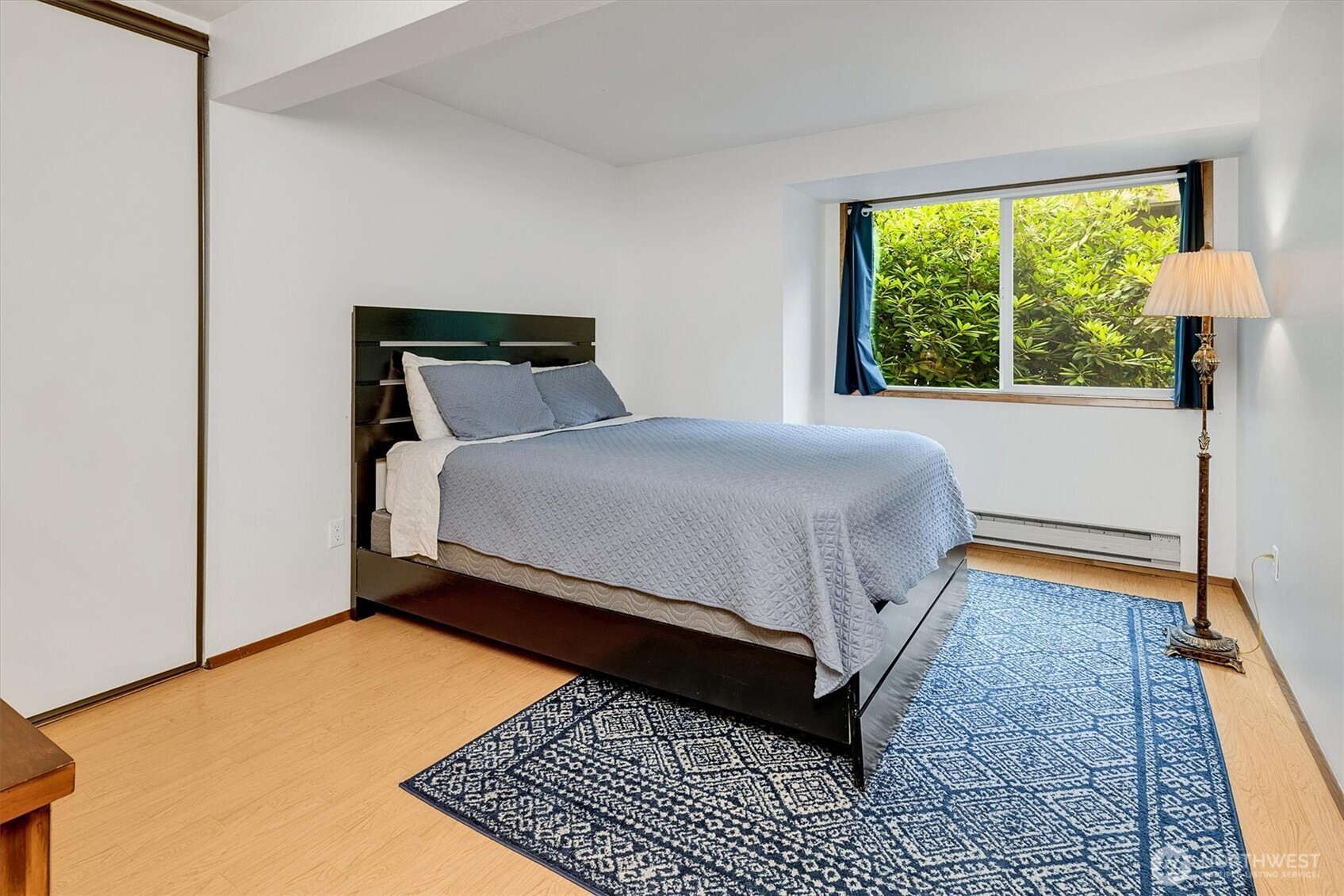 921 Pershing Ave #101, Bremerton, WA 98312