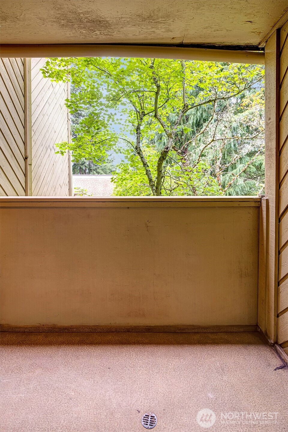 921 Pershing Ave #101, Bremerton, WA 98312