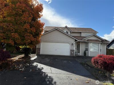 8312 185th Street Ct E, Puyallup, WA 98375-2462