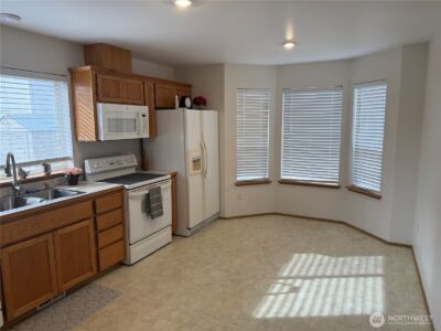 8312 185th Street Ct E, Puyallup, WA 98375-2462 - Photo 11