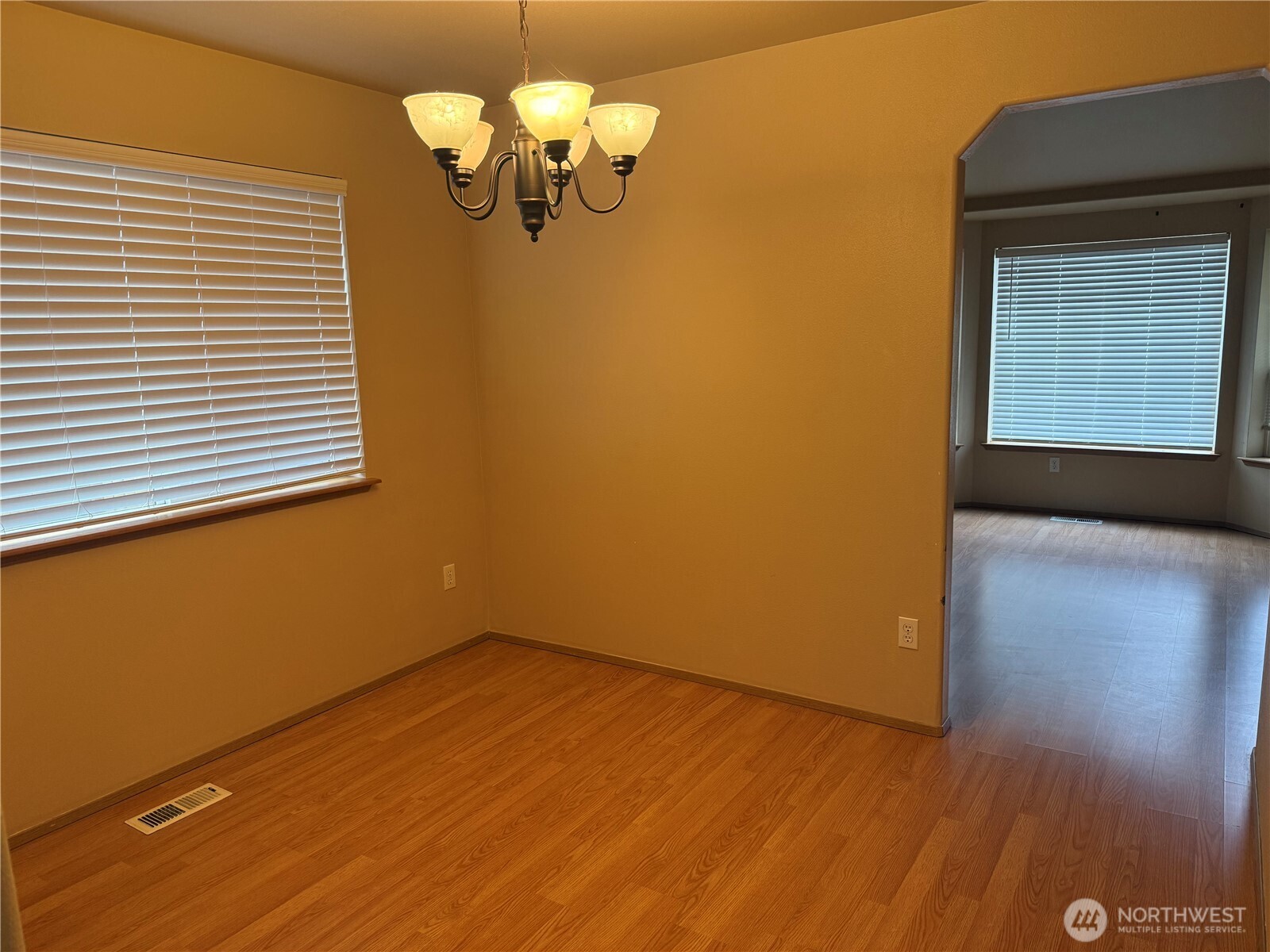 8312 185th Street Ct E, Puyallup, WA 98375-2462