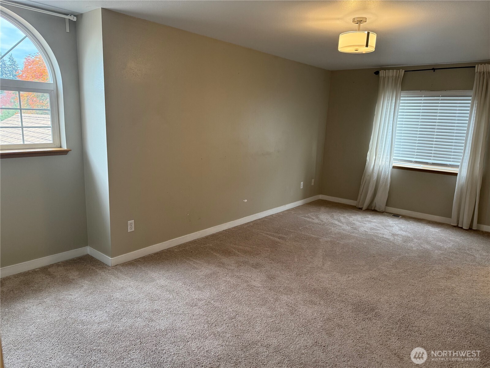 8312 185th Street Ct E, Puyallup, WA 98375-2462