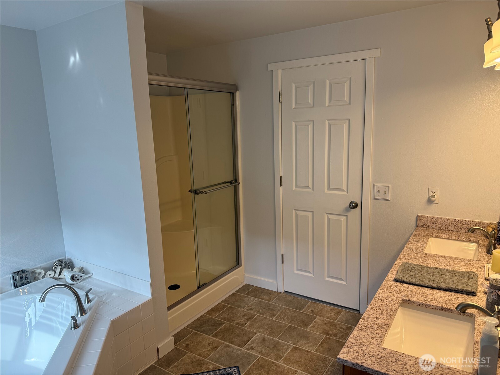 8312 185th Street Ct E, Puyallup, WA 98375-2462