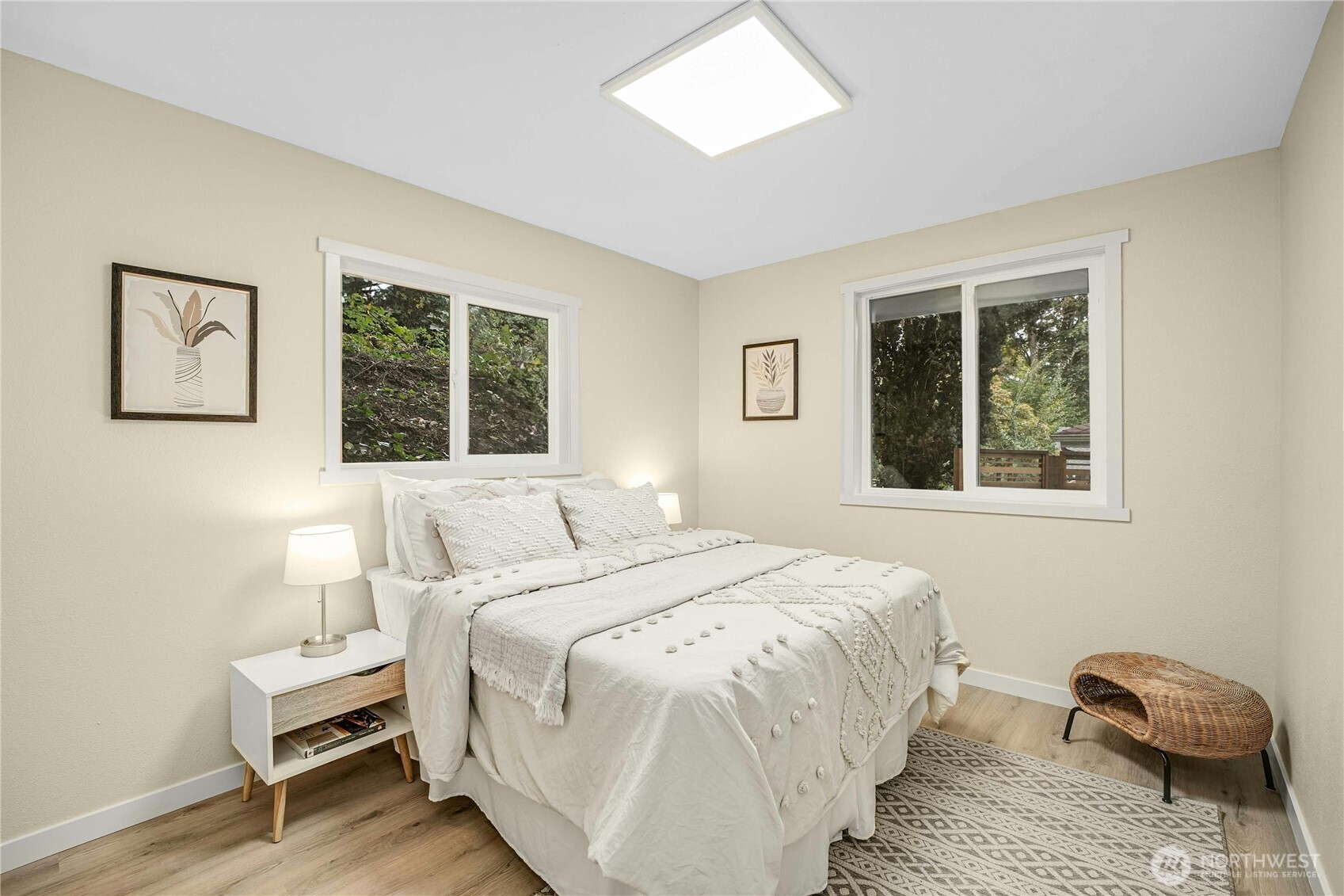 9919 Arrowsmith Avenue S, Seattle, WA 98118