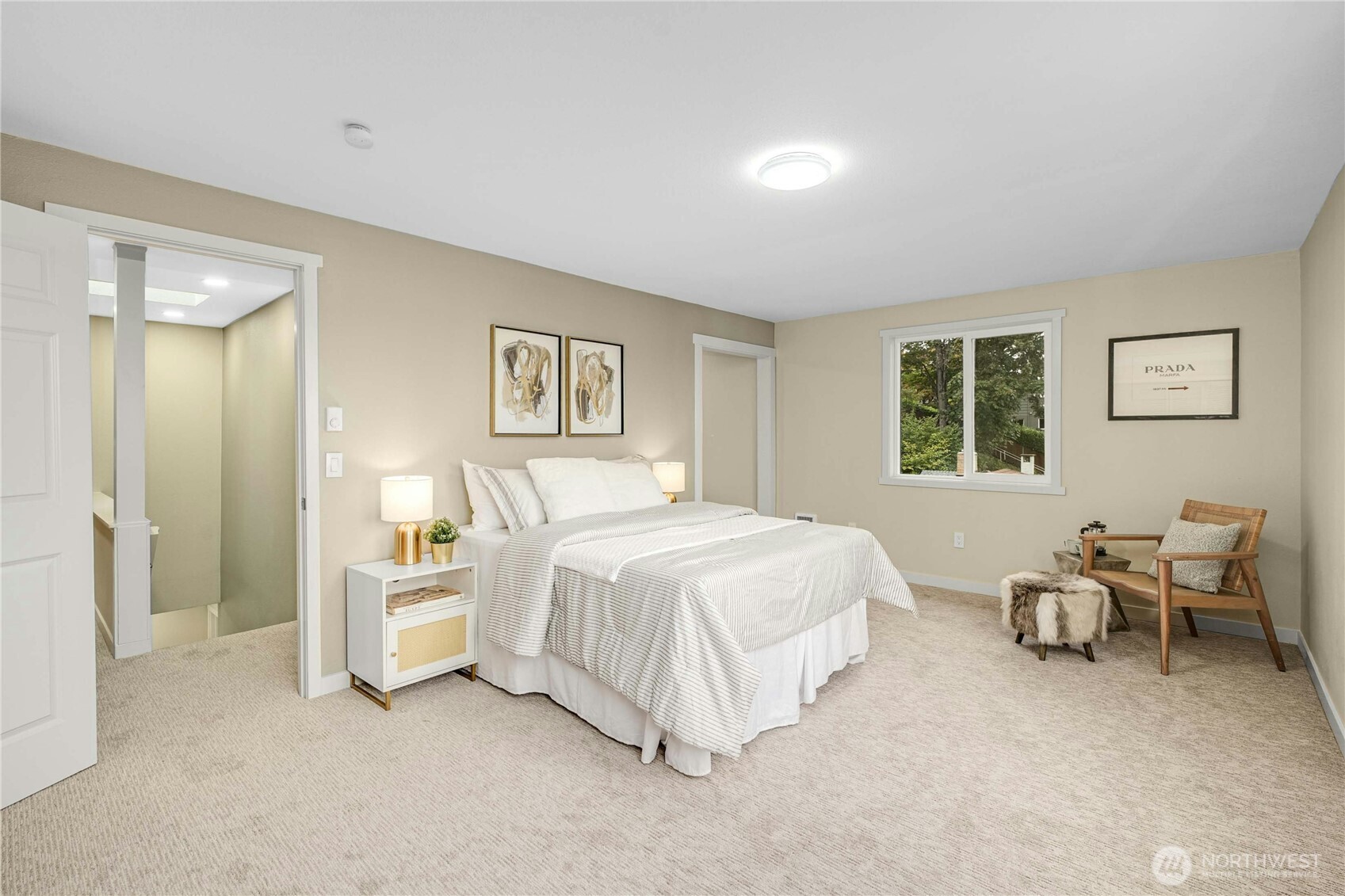 9919 Arrowsmith Avenue S, Seattle, WA 98118