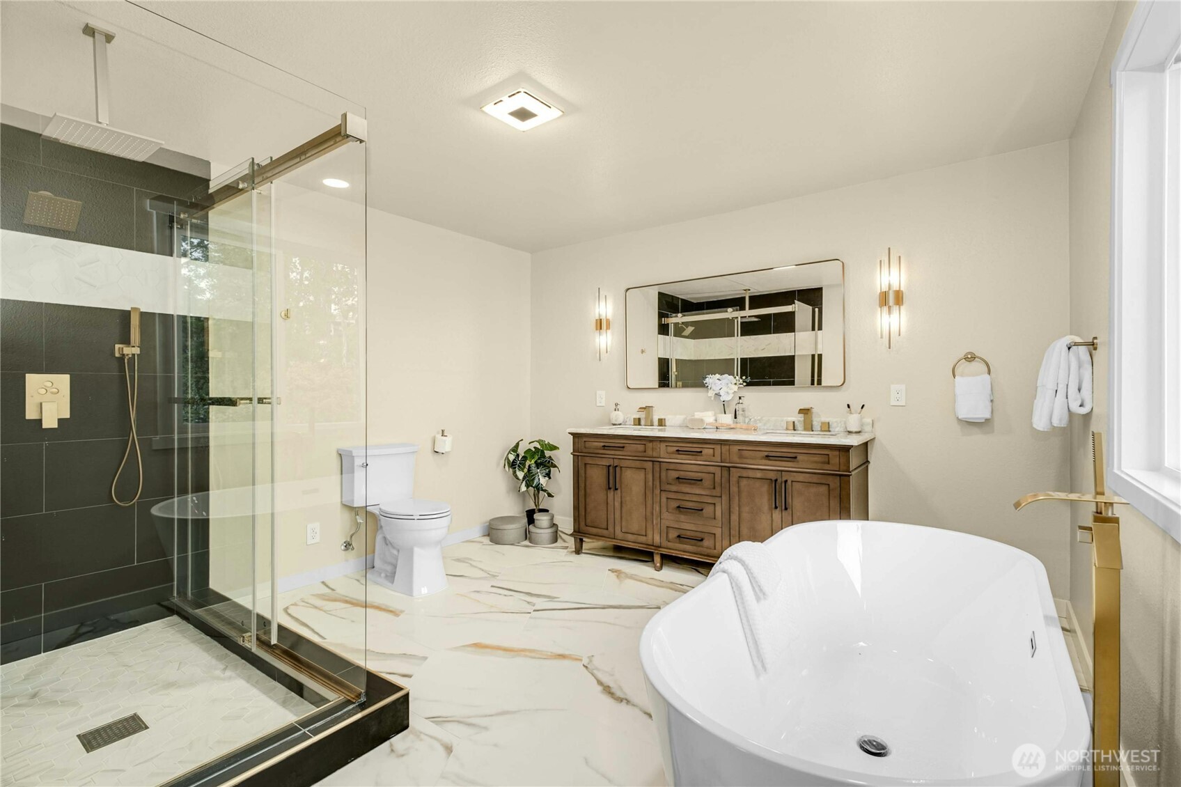 9919 Arrowsmith Avenue S, Seattle, WA 98118