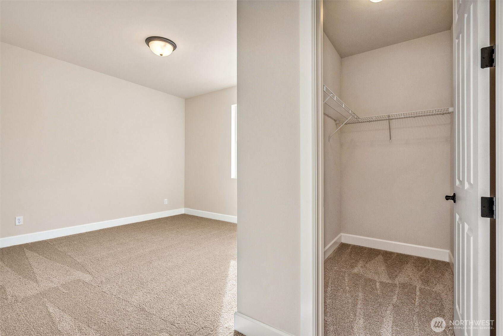 10637 Treasure Drive NW #121, Silverdale, WA 98383