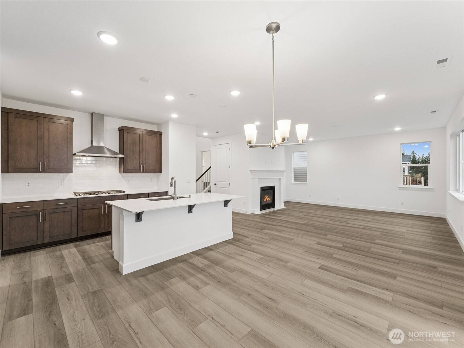 10637 Treasure Drive NW #121, Silverdale, WA 98383