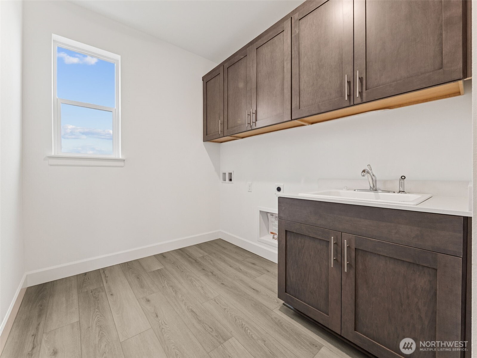 10637 Treasure Drive NW #121, Silverdale, WA 98383