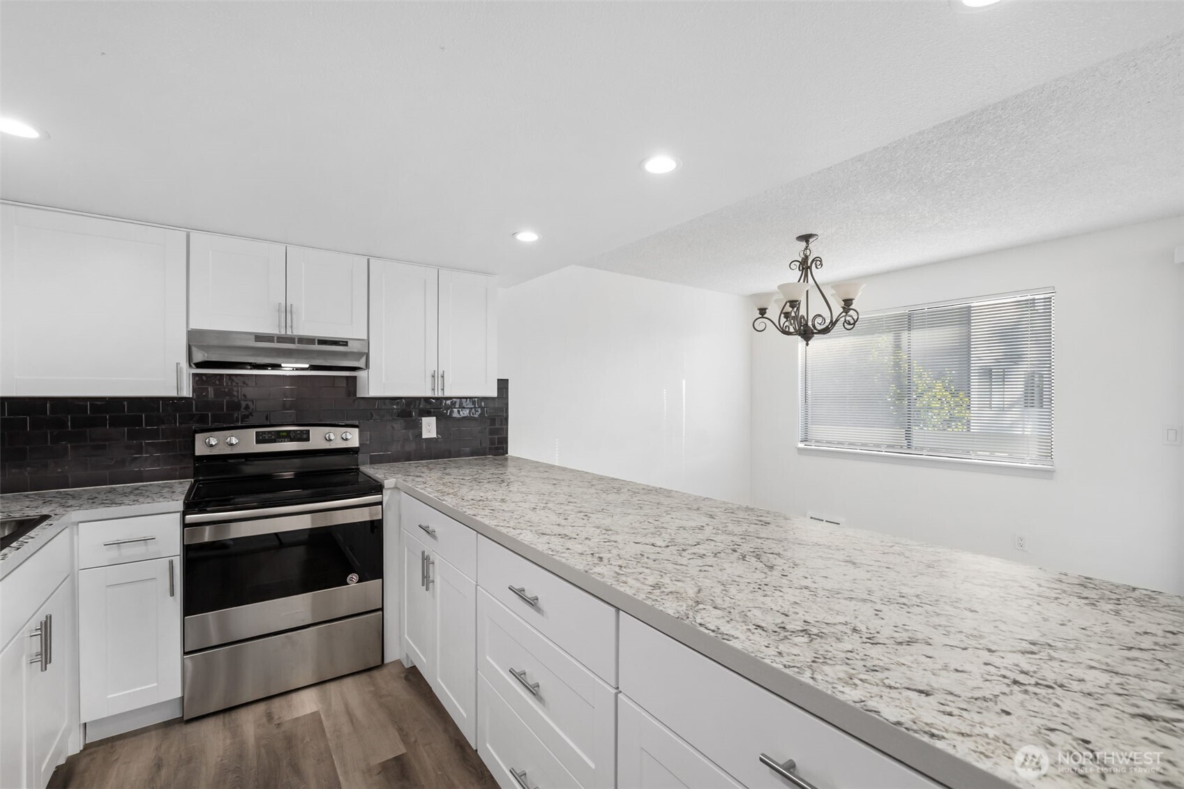 1735 Park Avenue #B207, Bremerton, WA 98337