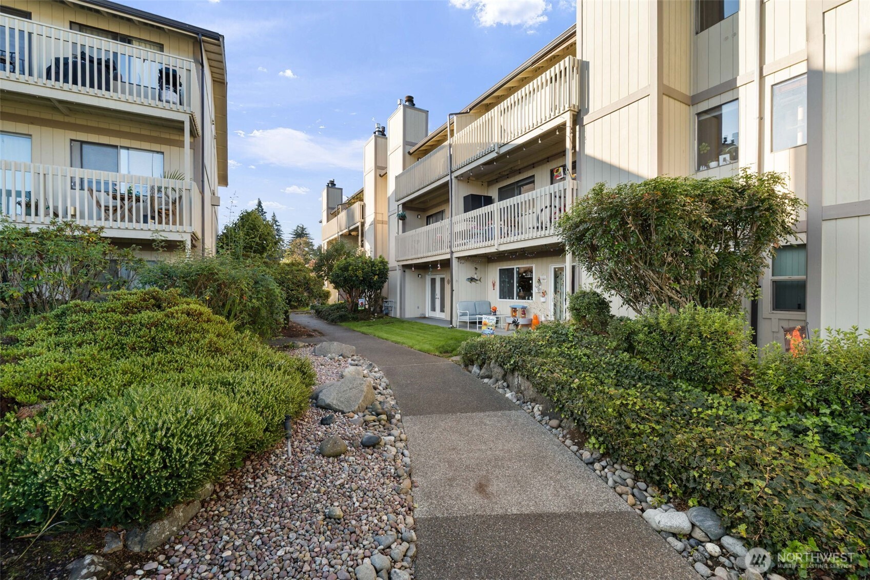 1735 Park Avenue #B207, Bremerton, WA 98337