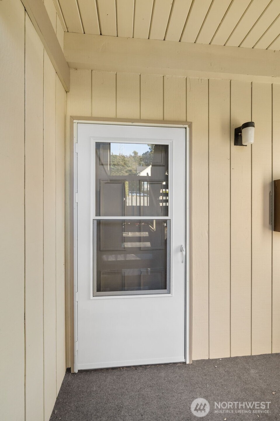 1735 Park Avenue #B207, Bremerton, WA 98337