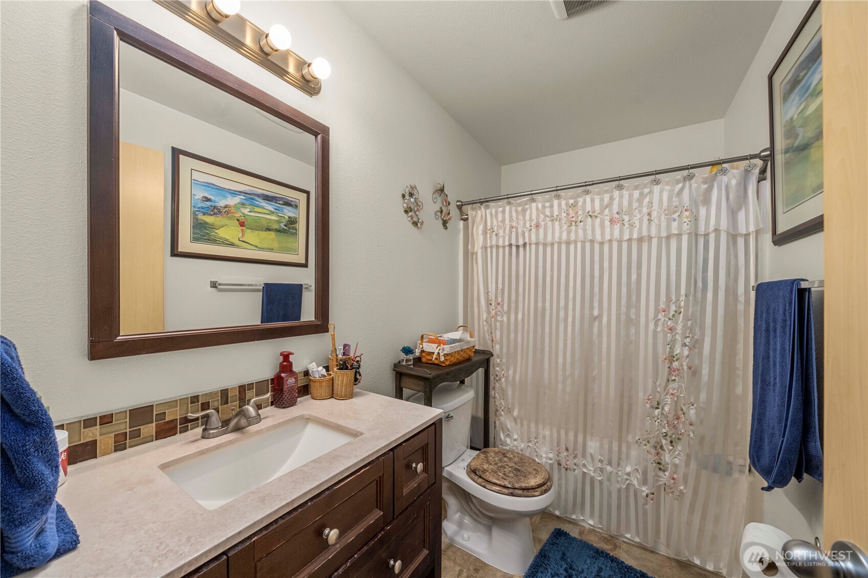 5202 383rd Street E, Eatonville, WA 98328